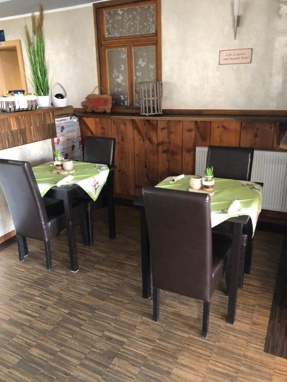 Village Hotel Lautzenhausen Buitenkant foto